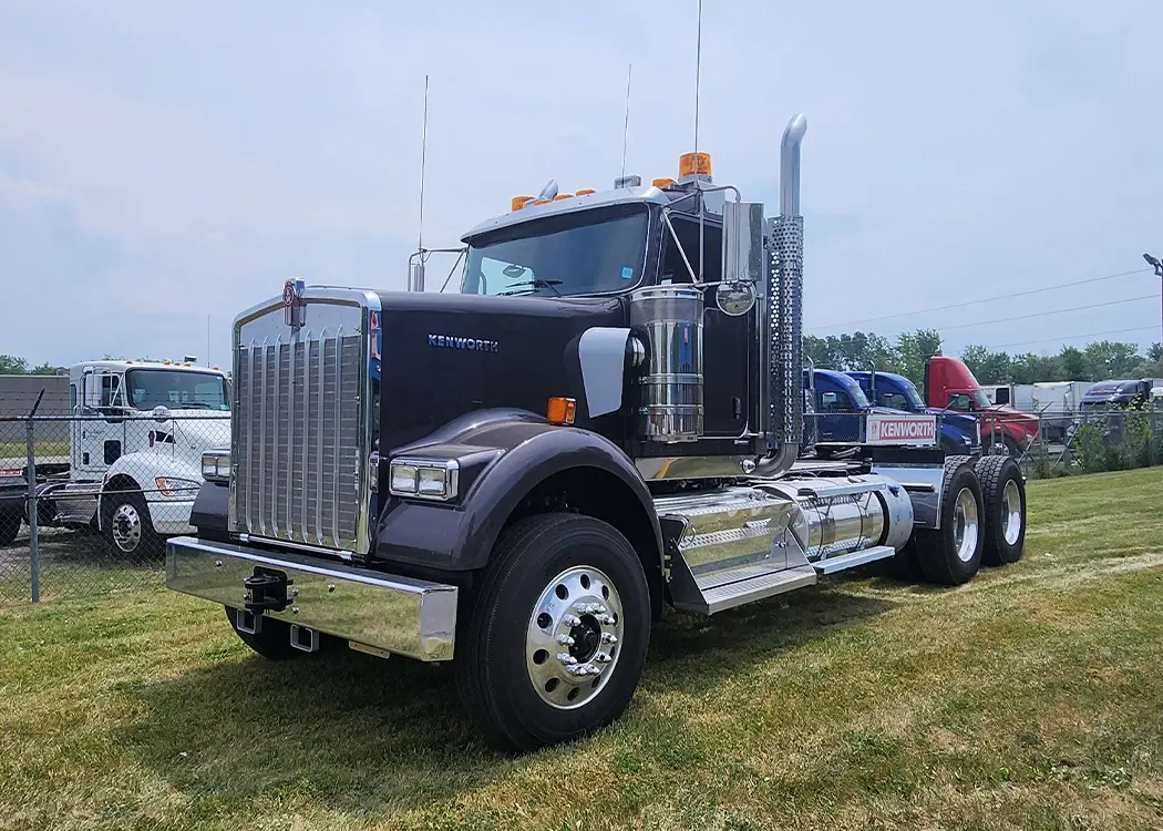 Kenworth W900